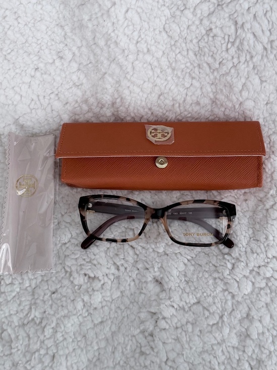 Tory Burch NWT Rectangular Tortoise Shell Eyeglasses + Case main image 13